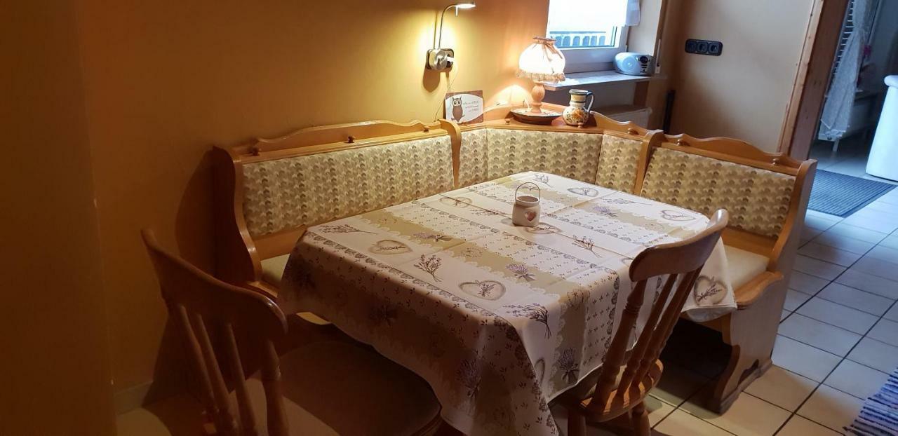 אוסטריך-ווינקל Ferienwohnung Weingut Leis מראה חיצוני תמונה